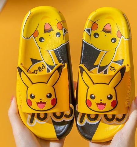 Chinelo Pokémon Pikachu
