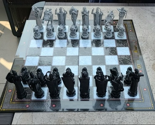 Jogo de Xadrez Chess Geek Wizard Bruxo Harry Potter 32 Peças - MKP